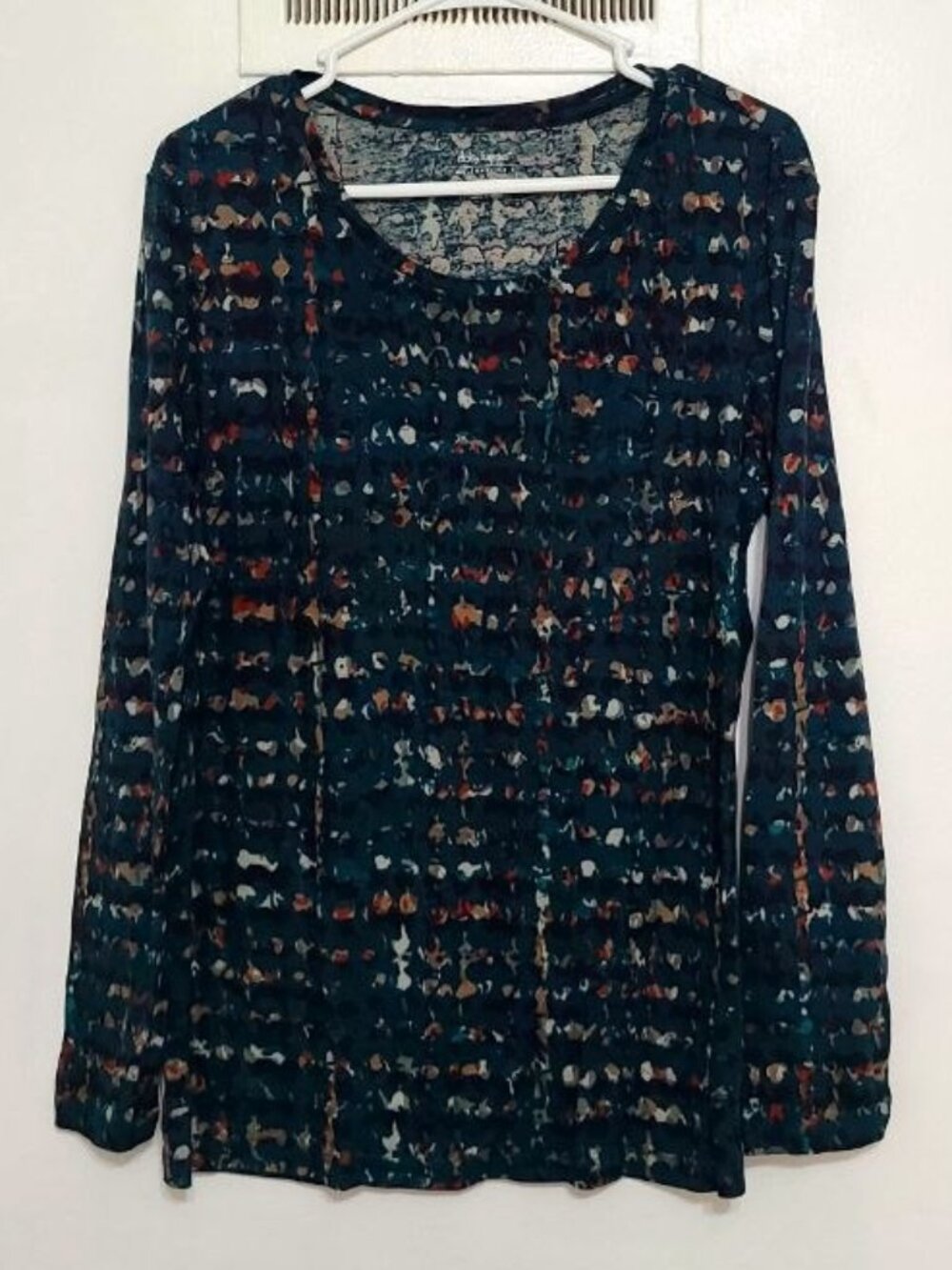 Abstract Long‑Sleeve Top